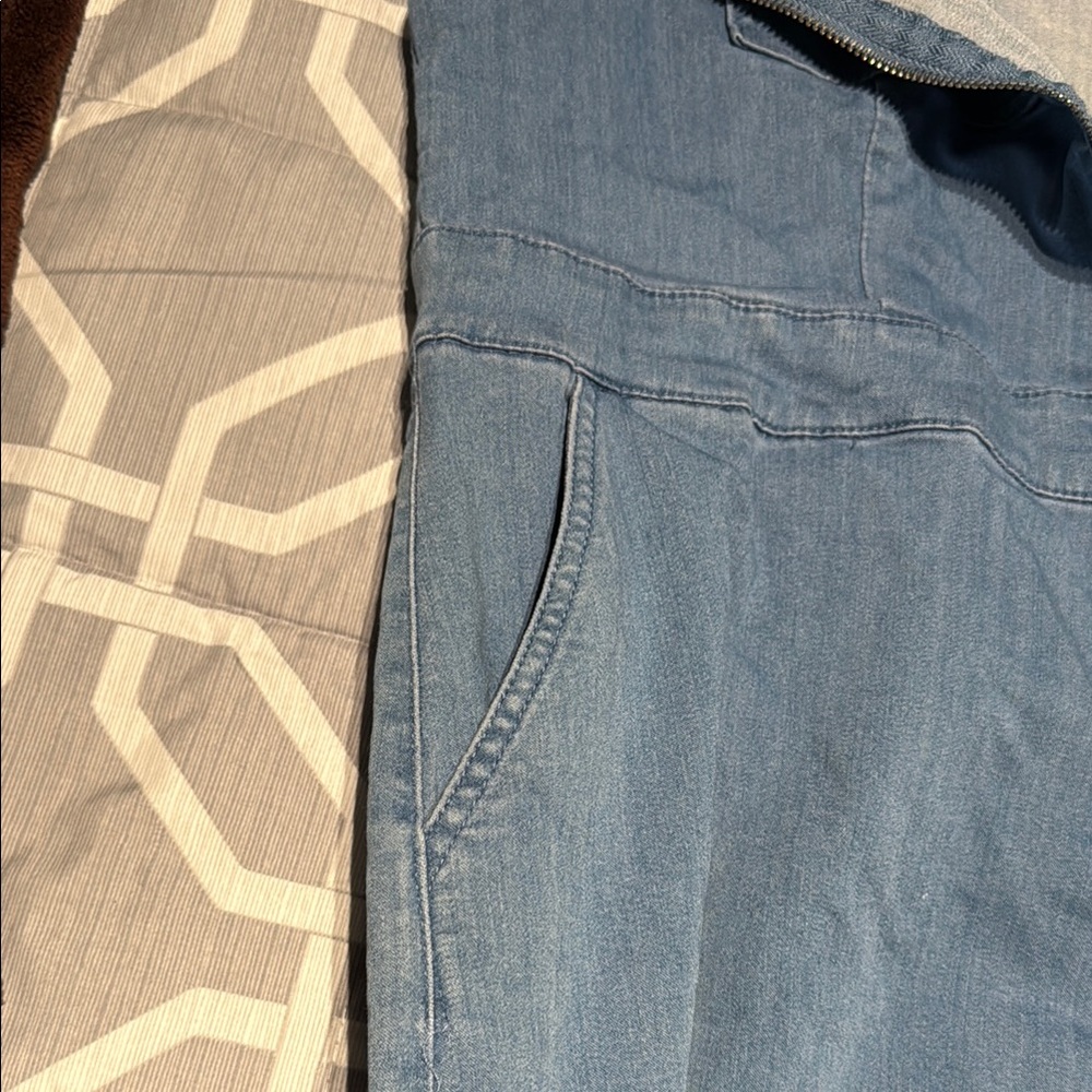 Blue Denim Short Sleeve Shorts Jumpsuit - Picture 4 of 5